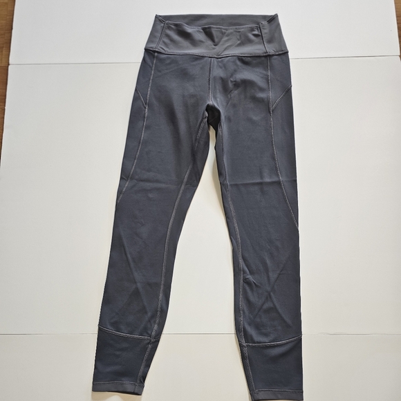Lululemon In Movement Crop Everlux Leggings Color Dark Shadow Size 6 - Picture 2 of 10